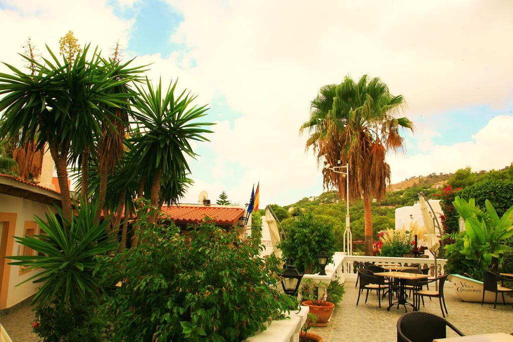 Villa Columbus Family Boutique Hotel Peguera Luaran gambar